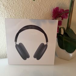 Brand New Sealed AirPod Max - Midnight 