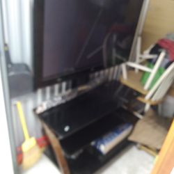 Tv With Tv Stand 