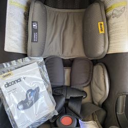 Doona Stroller And Base 