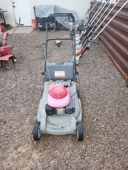Honda HRM 215 mower