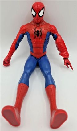 2019 Marvel Avengers SpiderMan 12-Inch Super Hero Titan Action Figure