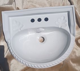 Small porcelain antique sink