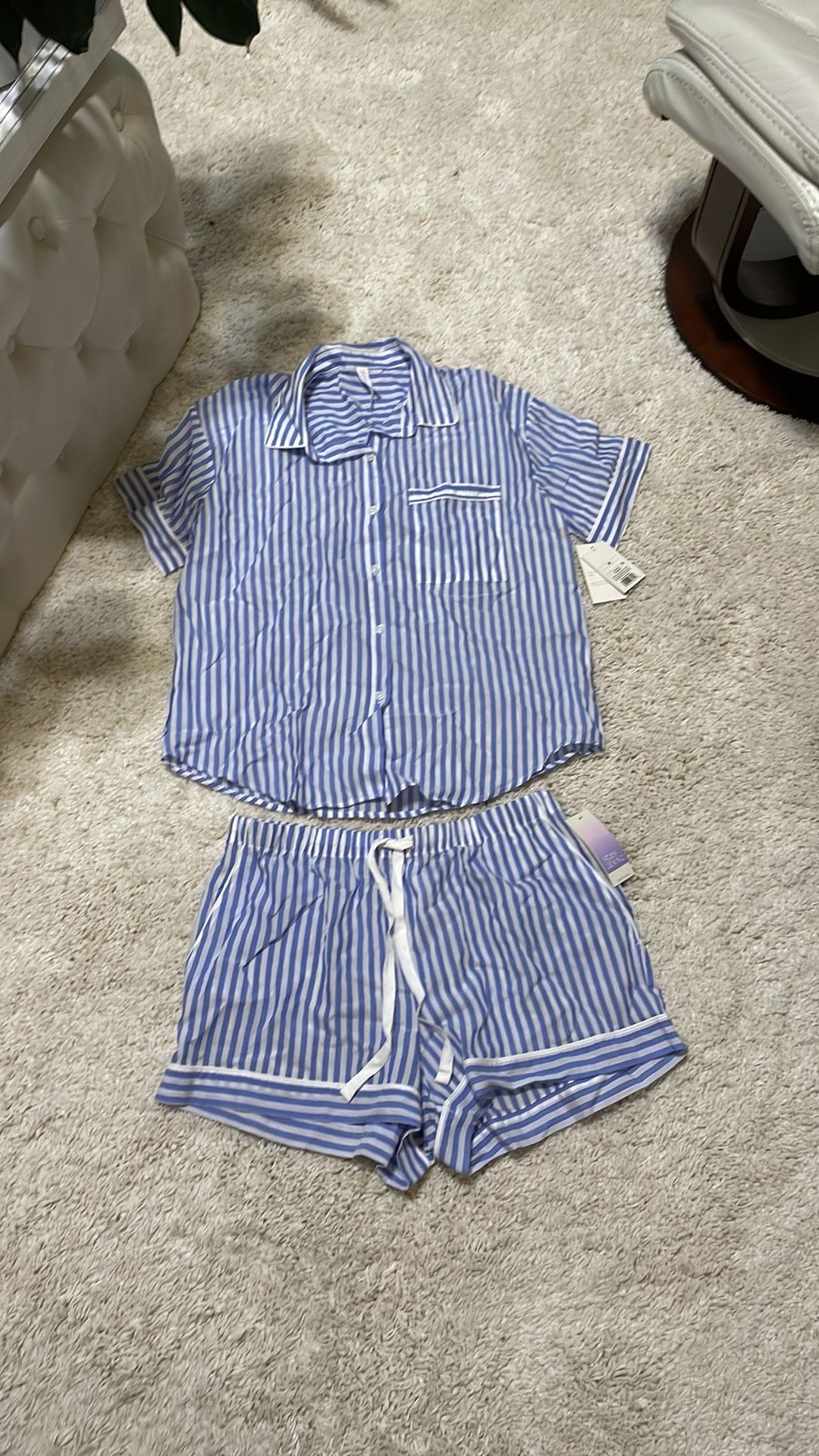 Target blue white stripe pajama shorts short sleeve light weight set medium