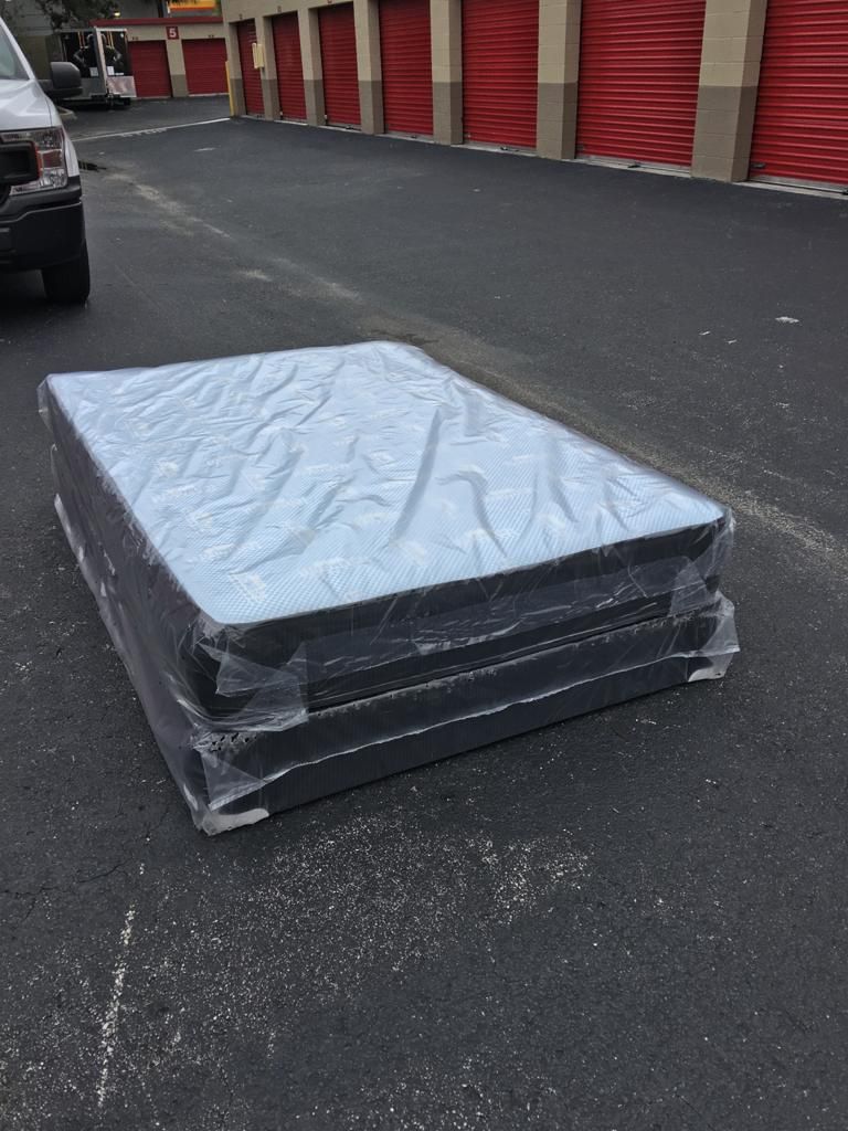 New Full Size Mattress And Box Spring Set