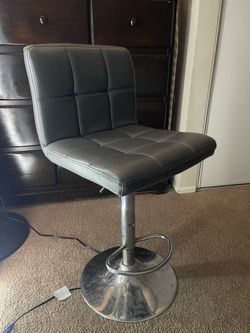 Adjustable Bar Stool with Chrome Base
