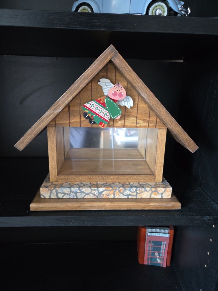 Small glass collectible showcase