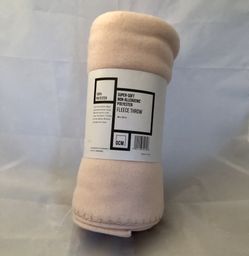 Super Soft Pink Fleece Throw