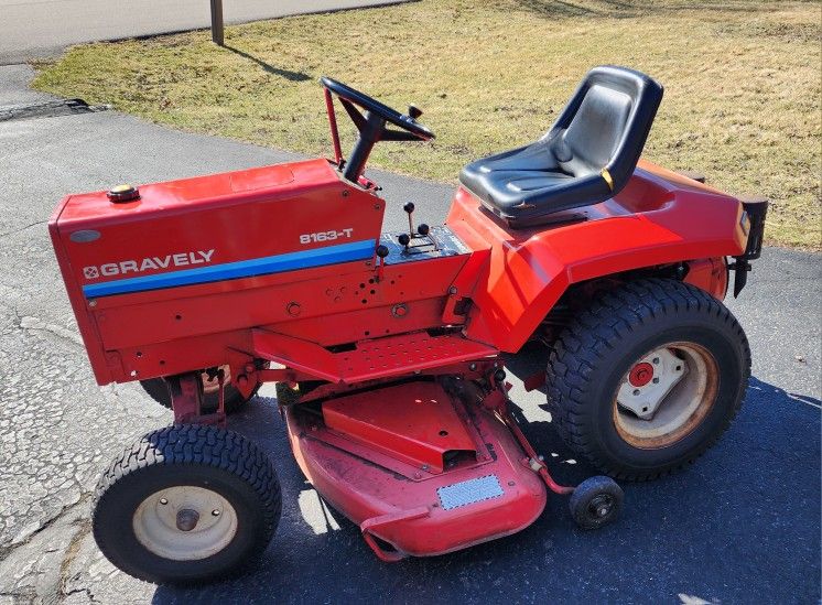 GRAVELY 8163T GARDEN TRACTOR