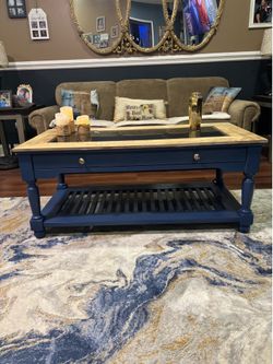 Refurbished blue table