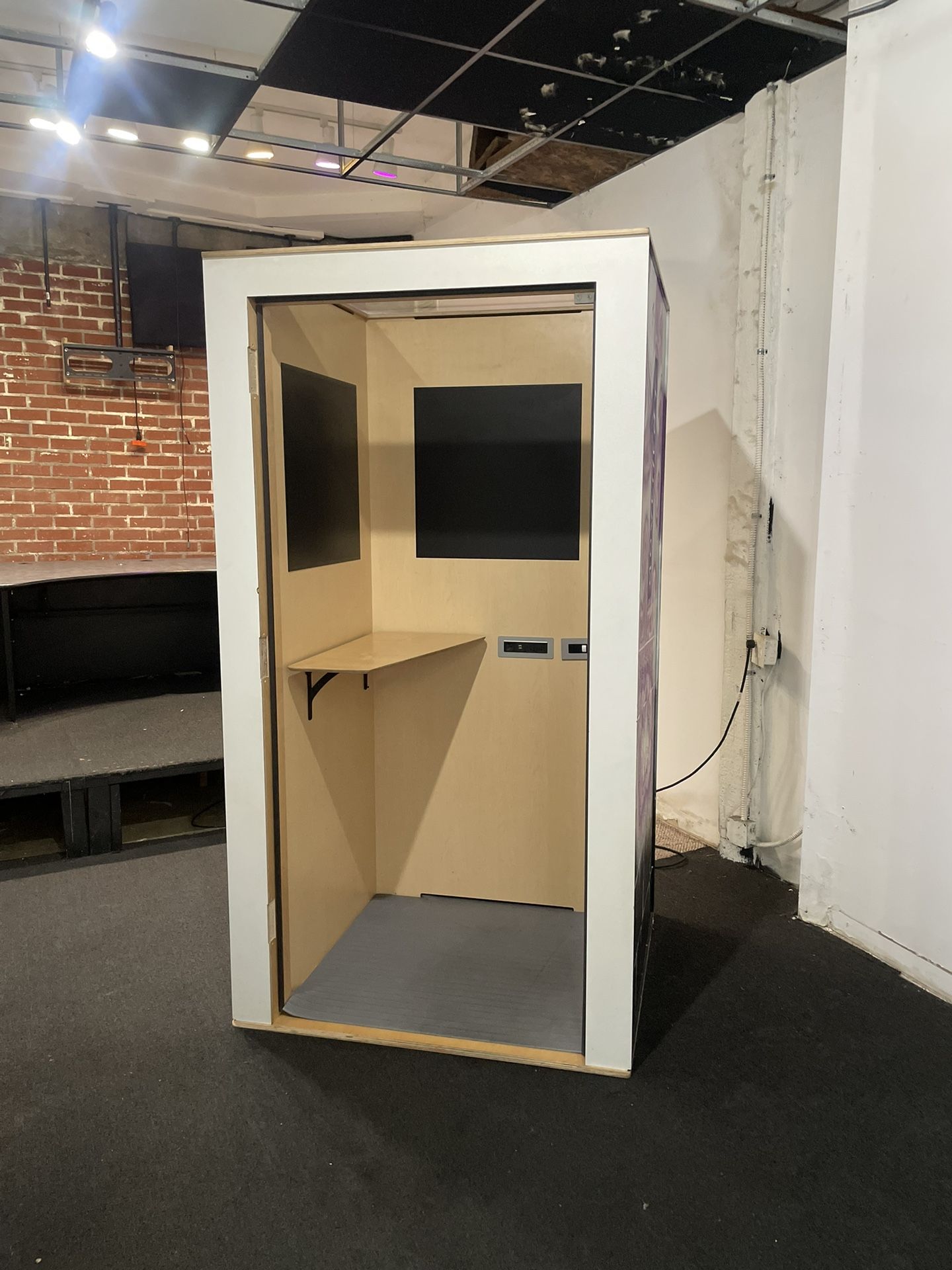Zenbooth Solo - Soundproof (recording/phone)