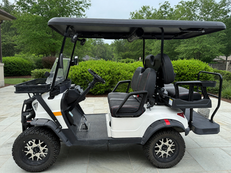2024 Kandi 4-Passenger Street Legal Electric Golf Cart in like new condition