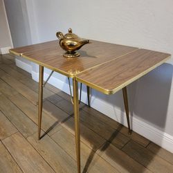 Antique RETRO MCM 1950s DROP LEAF TABLE Dining Table Kitchen Table