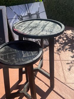 Nesting table