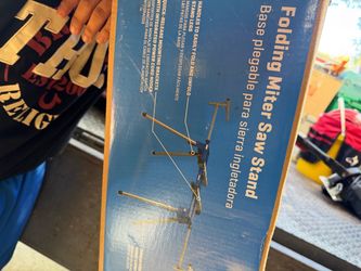 Saw stand