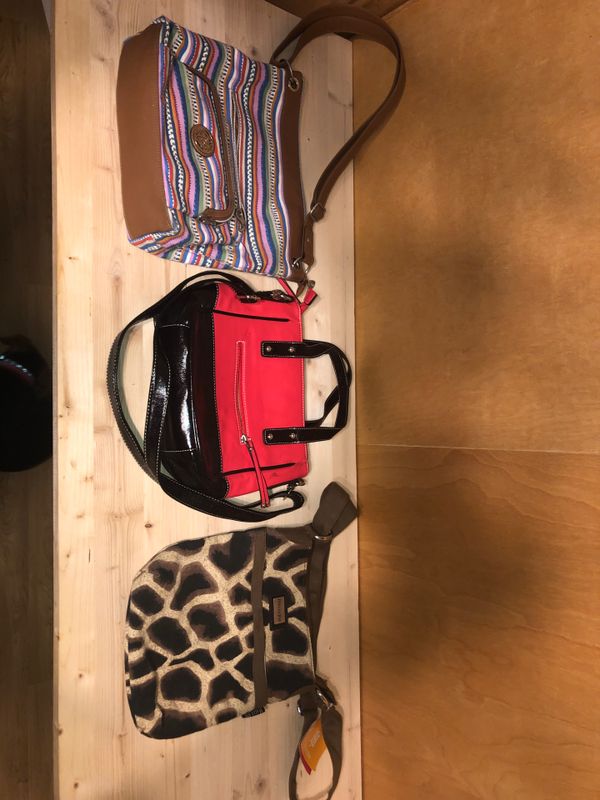 purses for Sale in San Antonio, TX - OfferUp