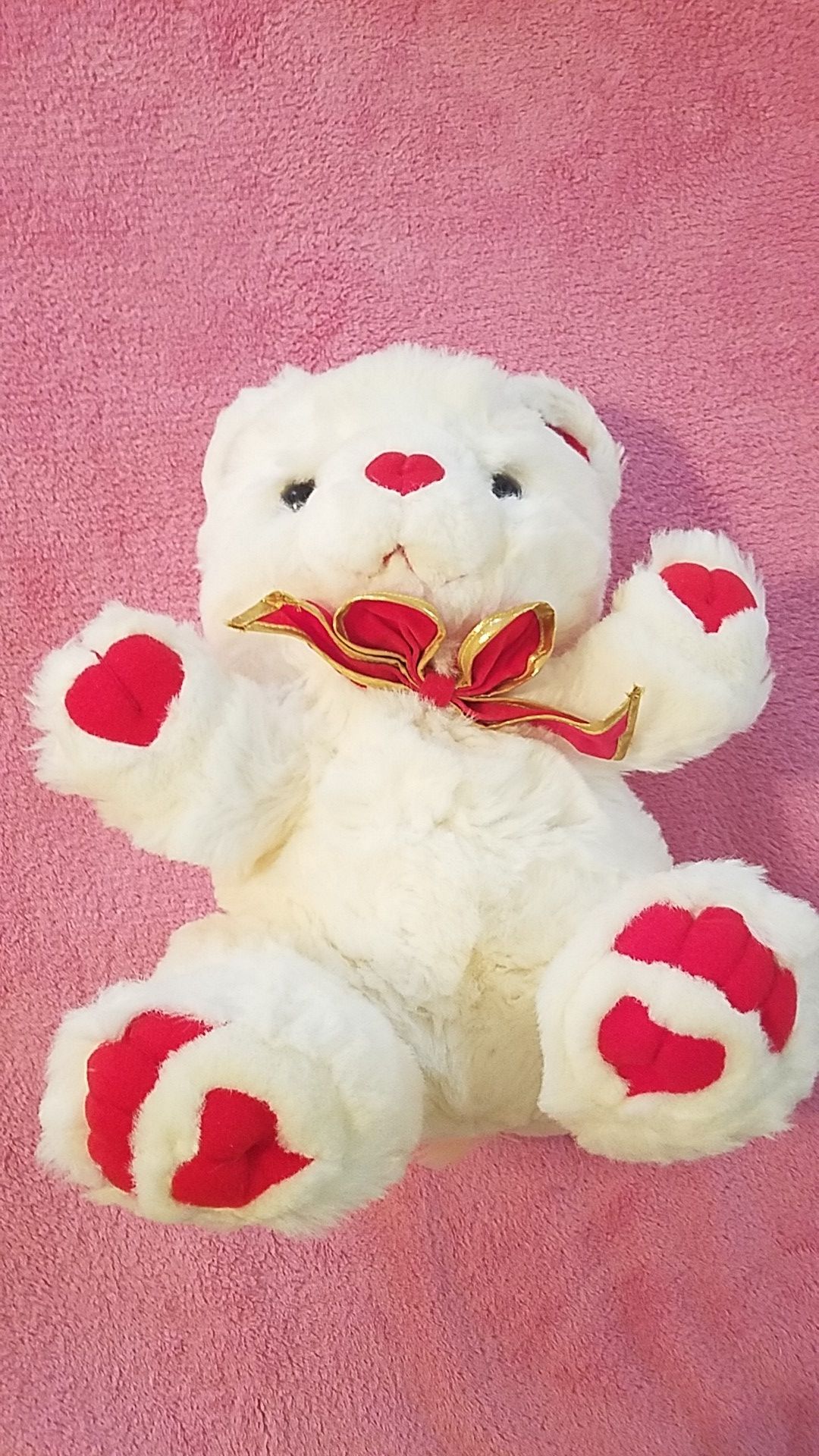 Brand new Valentine's day white bear