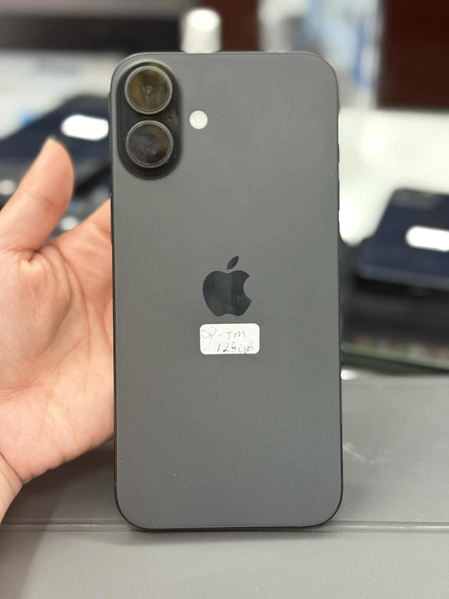 iPhone , IPad , Apple Watch