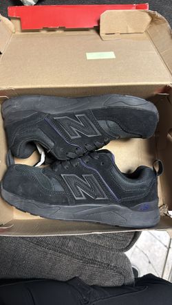 New Balance size 7