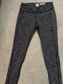 REDUCED PRICE Lucy Hatha Leggings - SIZE M