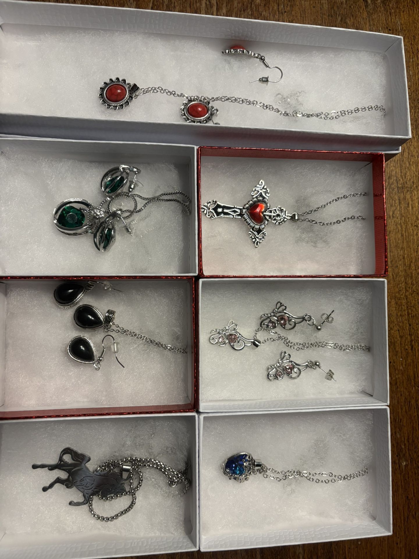 Beautiful Earrings Sets