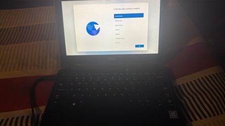 Dell laptop it flips into a tablet