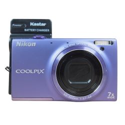 Nikon Coolpix S6100 16.0MP Digital Camera Bundle Purple w/Charger + Battery EUC Comes with: Camera Charger Battery Wrist Strap *ask for a memory card 