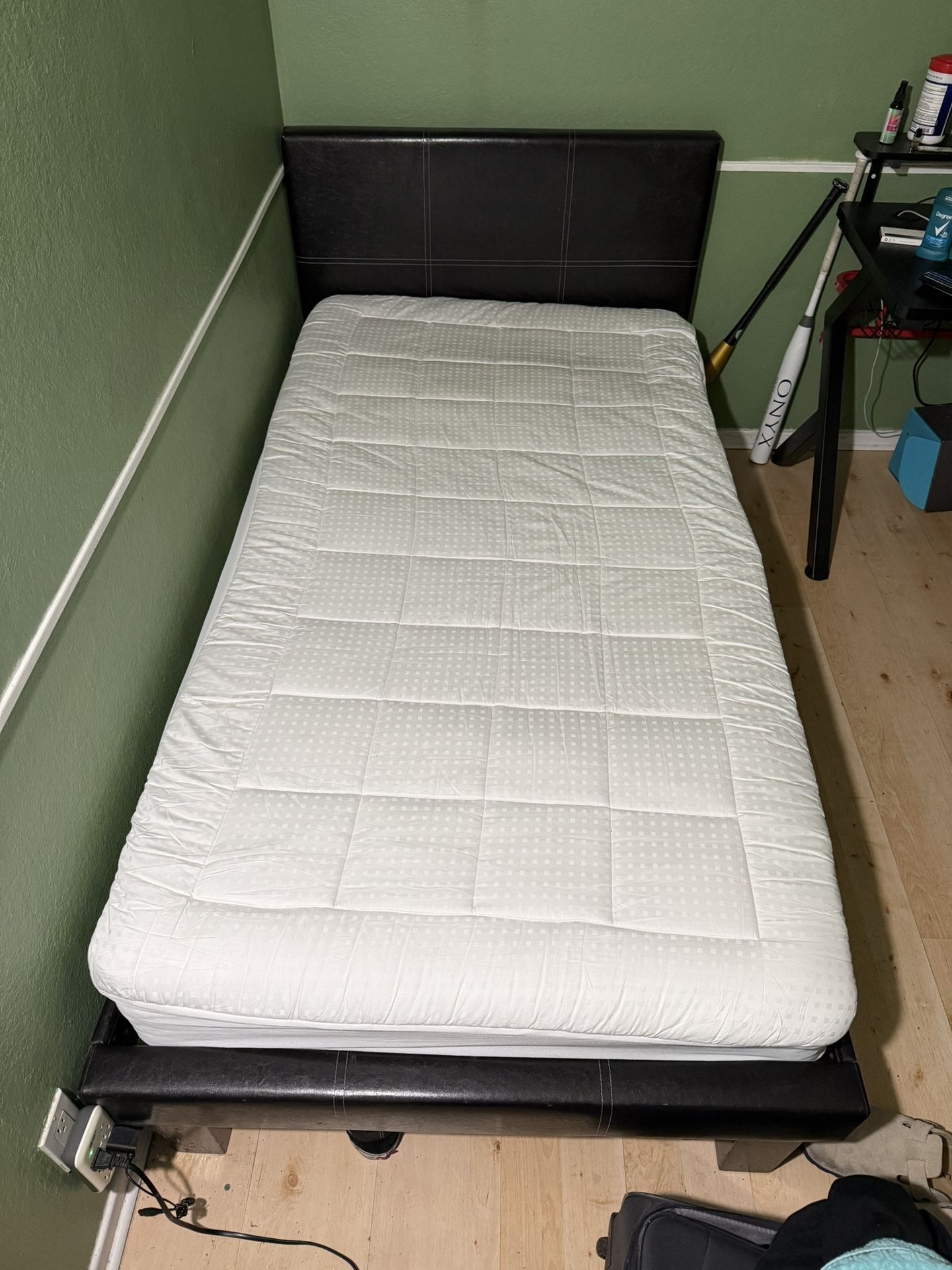 Twin Twin Size Mattress, And Bed Frame