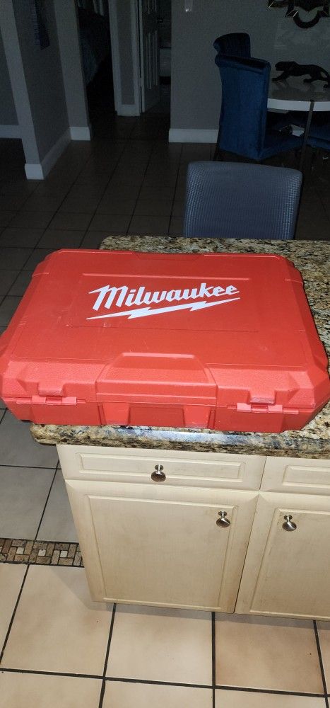 Milwaukee Rotary Hammer CASE