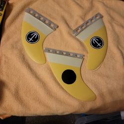 Captain finn thruster surfboard fins brand new