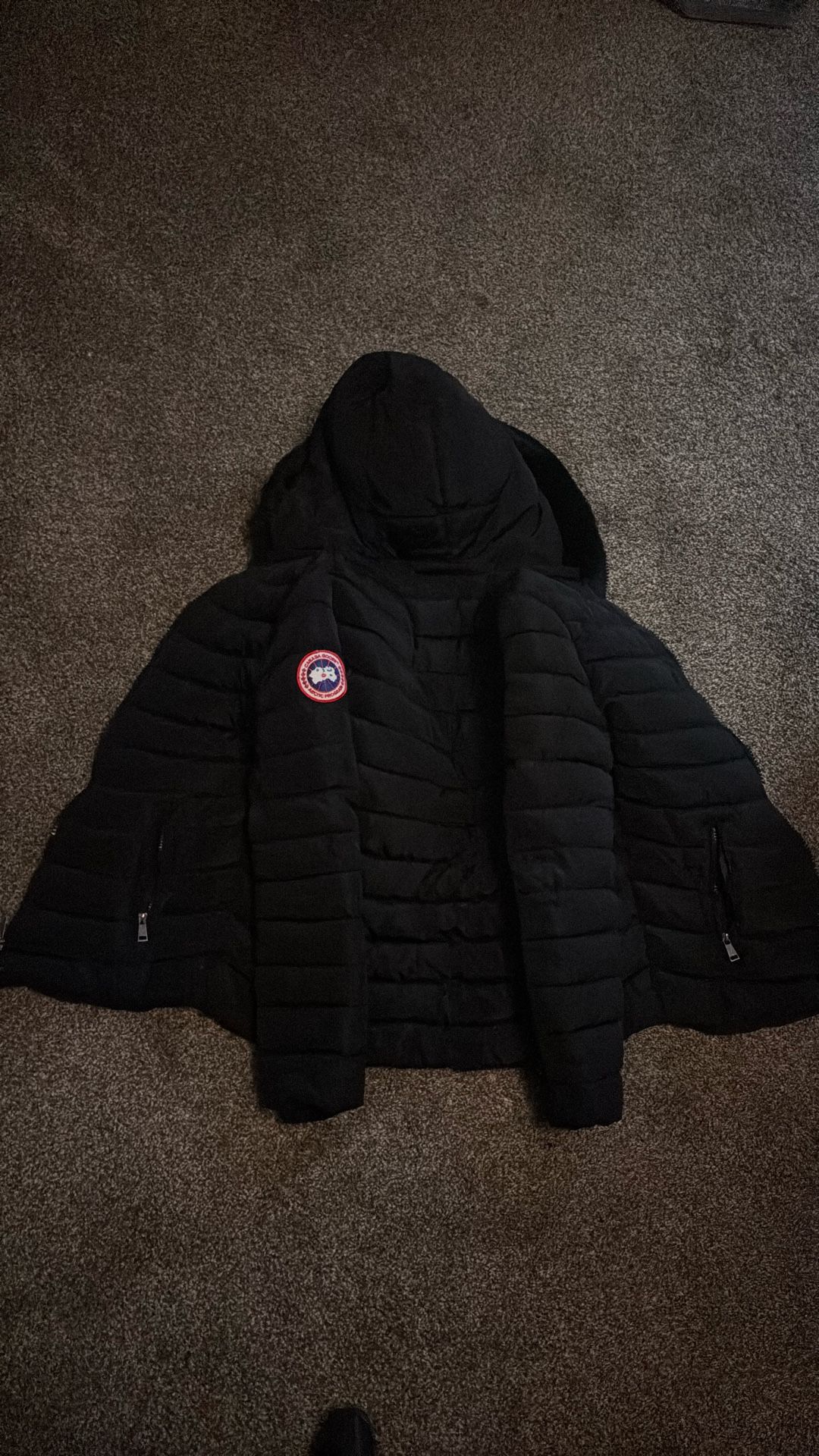 WOMENS CANADA GOOSE