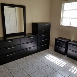 Juego De Cuarto Sin Cama 