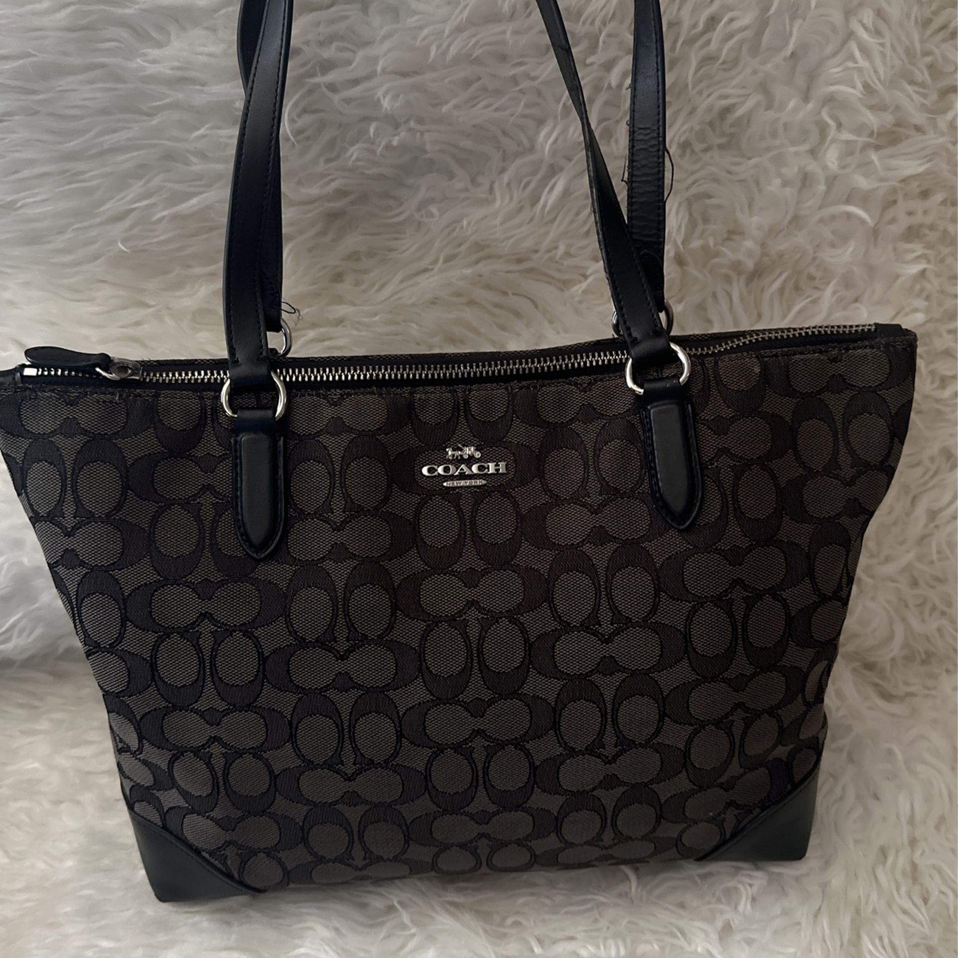 Bolsa Coach Original$60