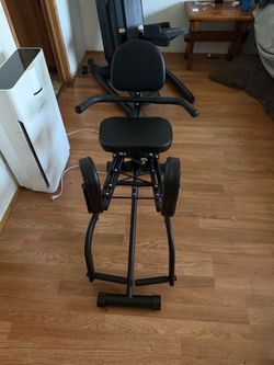 Hip Abductor Machine