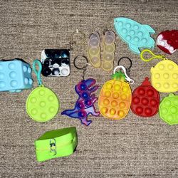 Bundle Of Smaller Pop It’s 