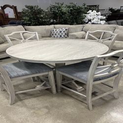 Brand New Ashley Dining Set - 4 Chairs 