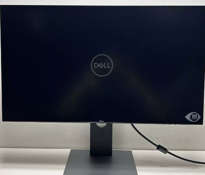 Dual Dell UltraSharp U2718Q 27" 4K Monitors