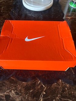 Nike toddler shoes