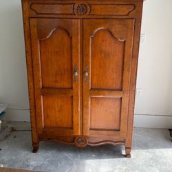 Armoire