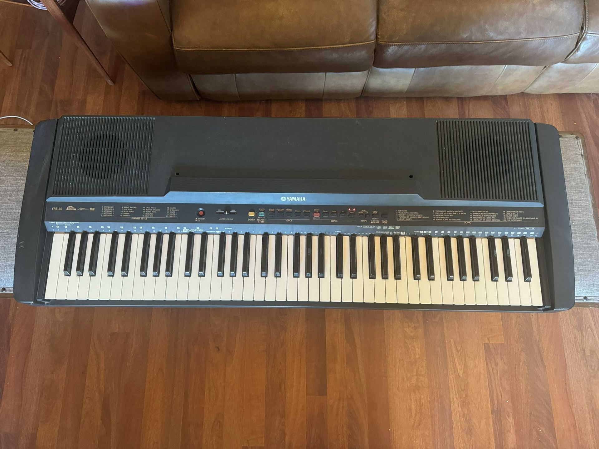 YAMAHA YPR50 RARE VINTAGE KEYBOARD 76 KEY DIGITAL PIANO FULLY FUNCTIONAL!