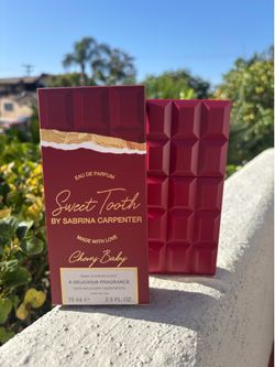 Sabrina Carpenter Perfume