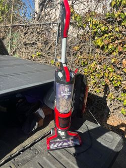 Dirt Devil Razor Upright Vacuum Cleaner