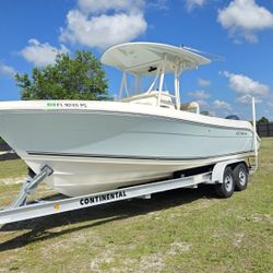 COBIA 256 DEL 2014 CON DOS YAMAHAS 150 CON 630 HORAS UBICADO EN NAPLES INTERESADOS LLAMAME 786@915@2829 