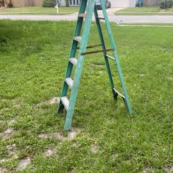 6 foot fiberglass step ladder