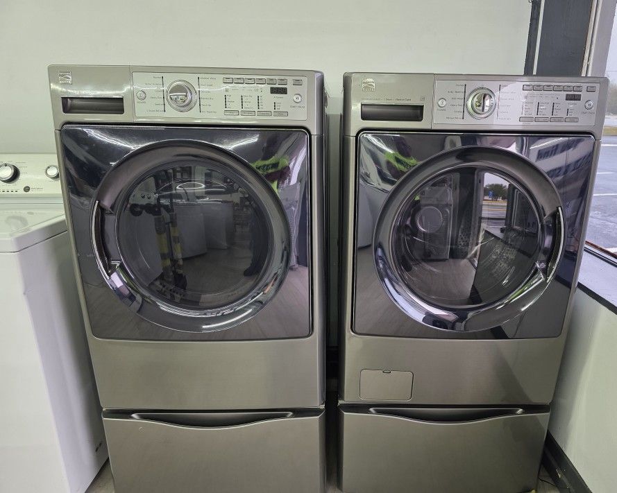 Kenmore Washer & Dryer w/ Pedestal
(Works Great)
Comes w/ Warranty
Delivery Available