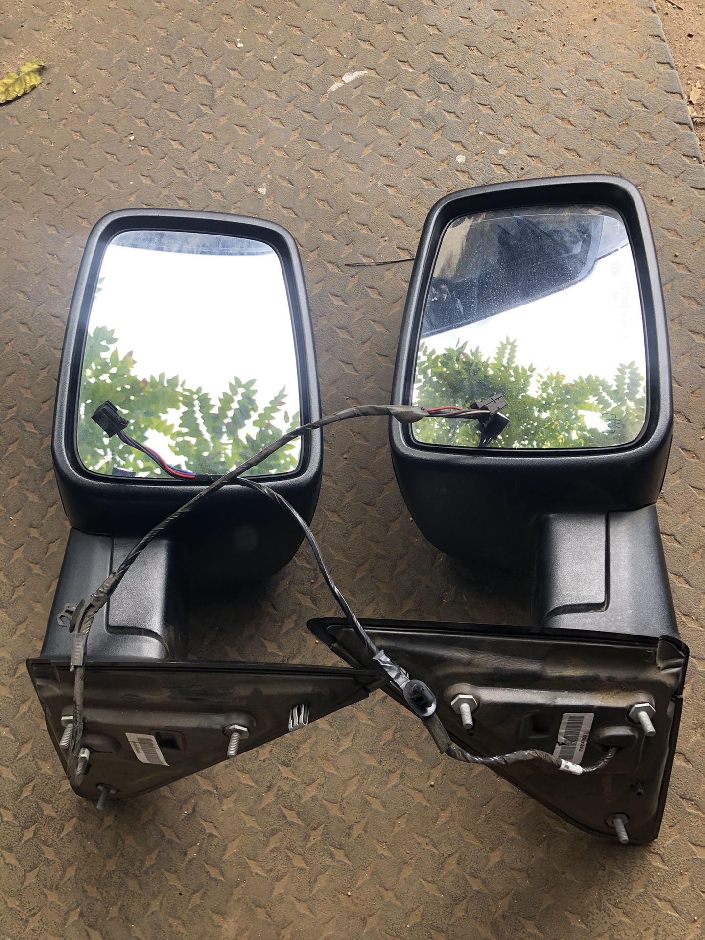 Ram 1500 OEM mirrors