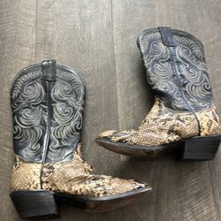 Vintage 7EE blathe boot co boots snake skin