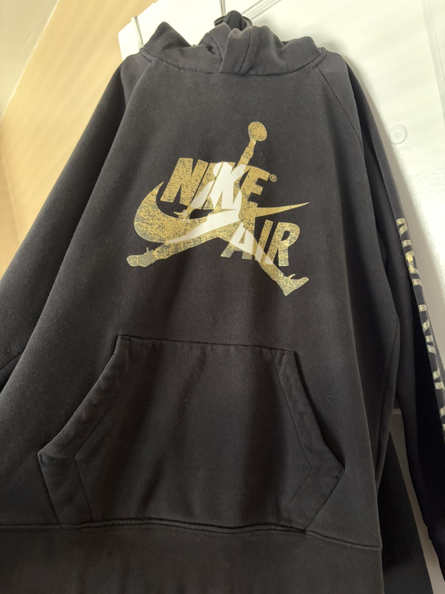Nike Jordan Sweater