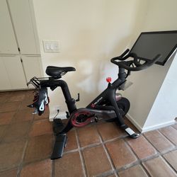 Peloton Bike