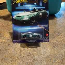 2024 Hot Wheels Premium Car Culture Exotic Envy ASTON MARTIN V12 SPEEDSTER