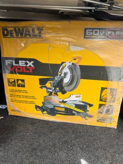 Dewalt 60V MAX* 12-in Brushless Cordless Double Bevel Sliding Miter Saw